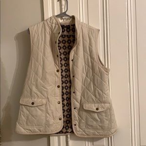 White puffer vest